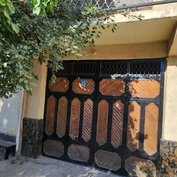 Sim-Sim Hostel, hotel a Panjakent
