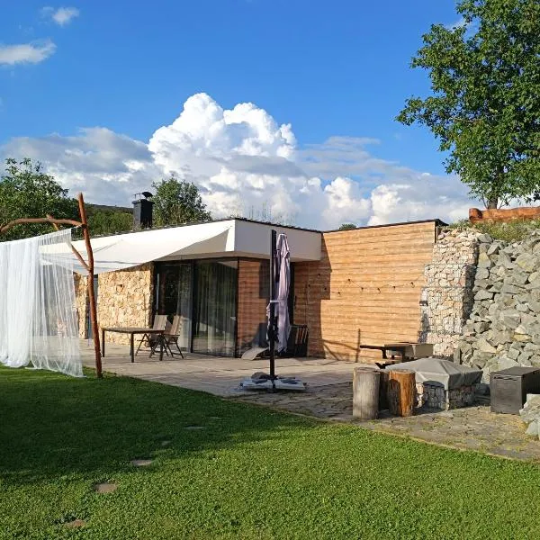Chata pod smrekmi, hotel in Hriňová