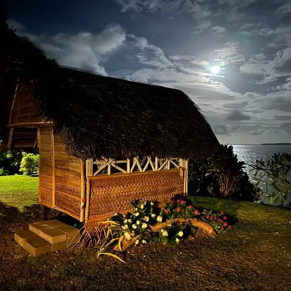 Taria camping โรงแรมในTe-Fare-Arii