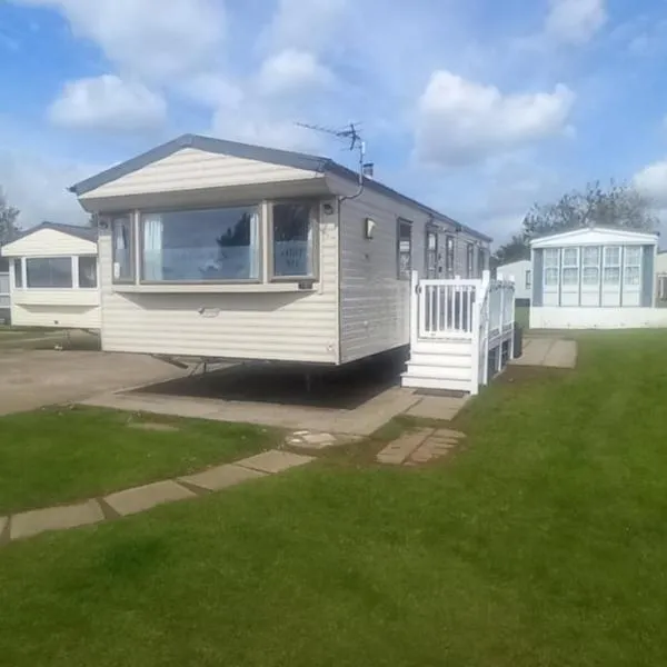 Tunstall J&D Caravan on the East Coast โรงแรมในTunstall