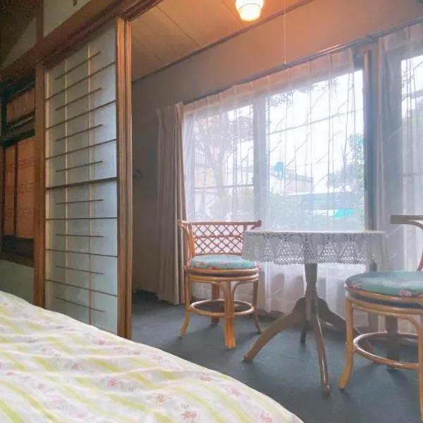 旅館山水、富良野市のホテル