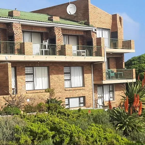 Wondersig Seafront Apartments, hotel in Lambertʼs Bay