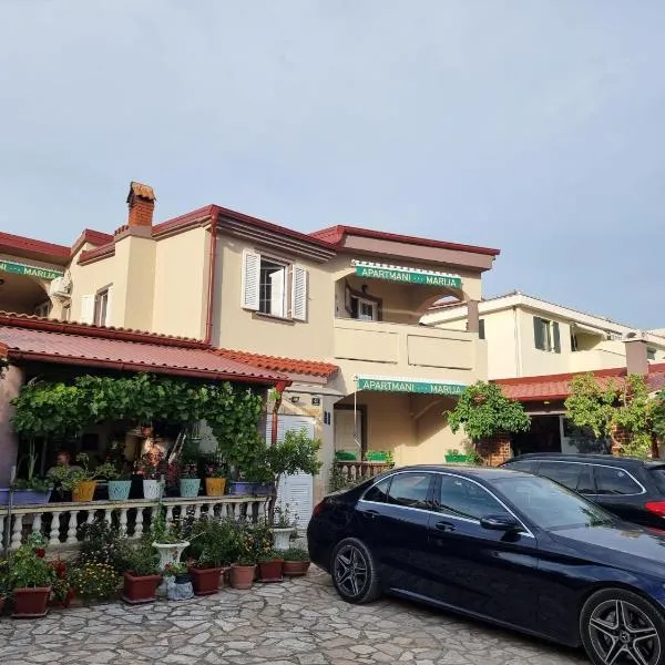 Apartmani Marija, hotel u gradu Kolan