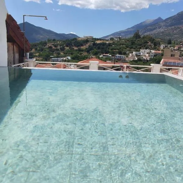 Keramos, hotel v destinaci Zarós