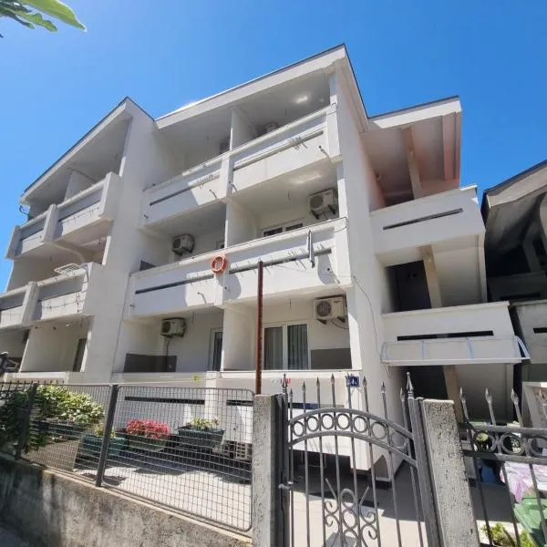 Apartmani Vuković, hotel u Sutomoru