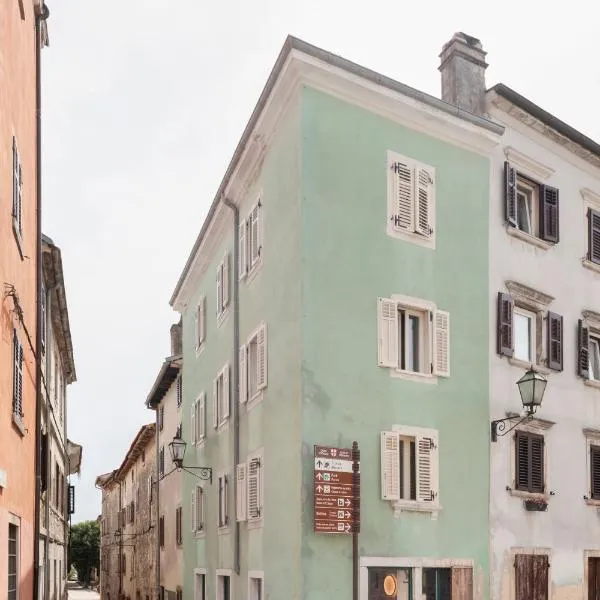 Piccolo Hotel, hotel v destinácii Vodnjan