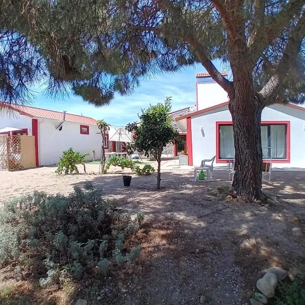 Casa das Mouriscas, hotel v destinaci Casalão