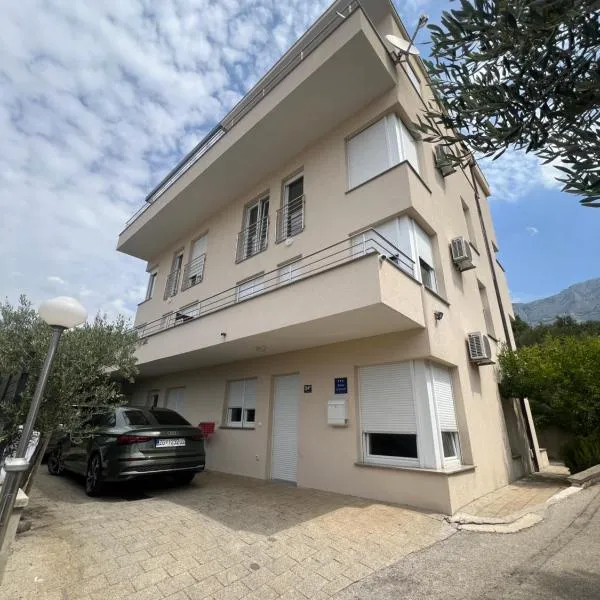 Villa Jurisic, hotel v Tučepih