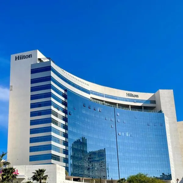 Tanger Hilton Penthouse 15, hotel in Tanger