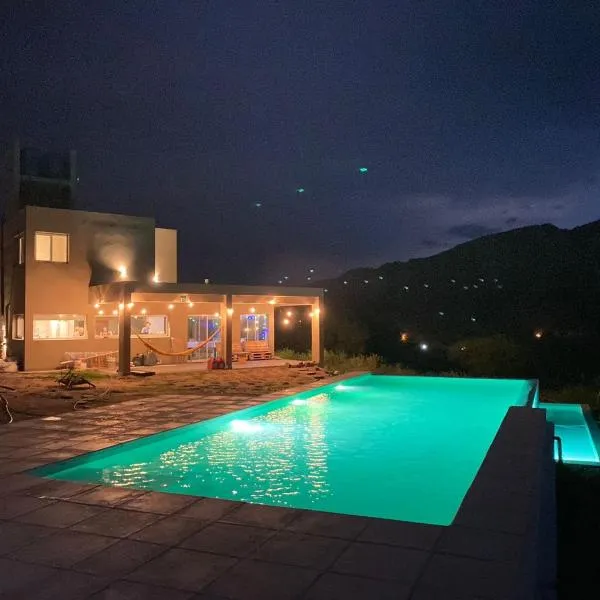 La Deseada, hotel v destinaci Quines