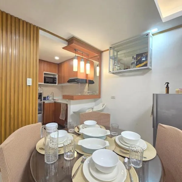 Compostela Guest House with Car Park, Wifi, Netflix, hotel v destinaci Compostela