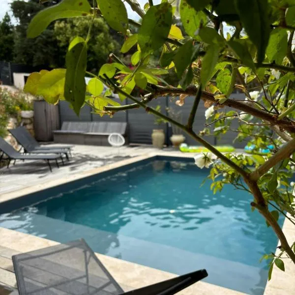 Villa 3 chambres avec piscine privative、アジャクシオのホテル