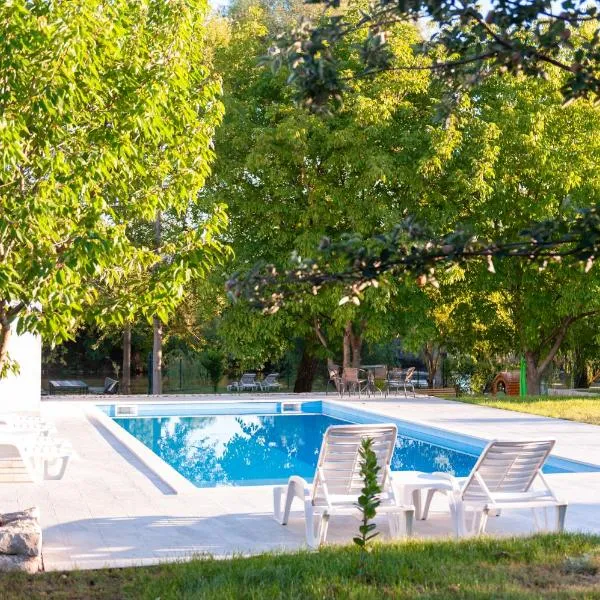 Holiday Homes Fig, hotel v destinaci Blagaj