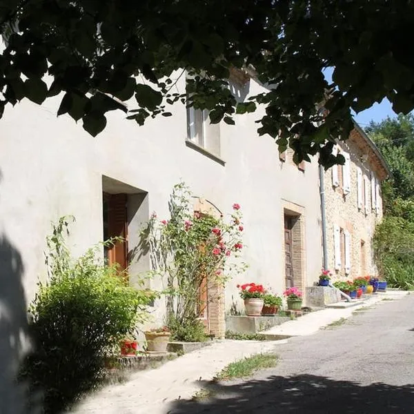 La Maison de Berthe - Havre de paix dans la campagne - Entièrement rénovée et équipéé, viešbutis mieste Montmaur