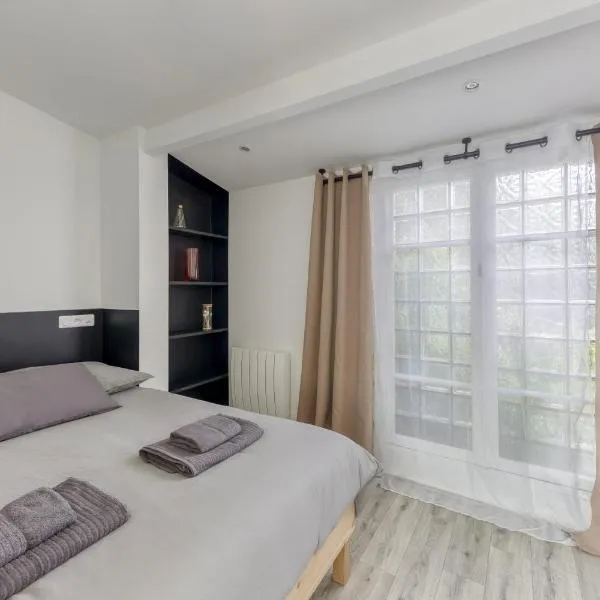 Cozy studio near RER B, hotel in Palaiseau