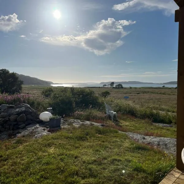 Flickan från havet, hotel in Kode