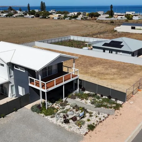 Casa De Praia - Entire Home - North Beach, hotel in Wallaroo