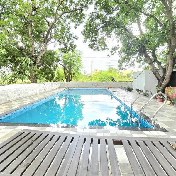 Sukh Villas - Best Budget villa in Karjat, hotel v destinaci Karjat