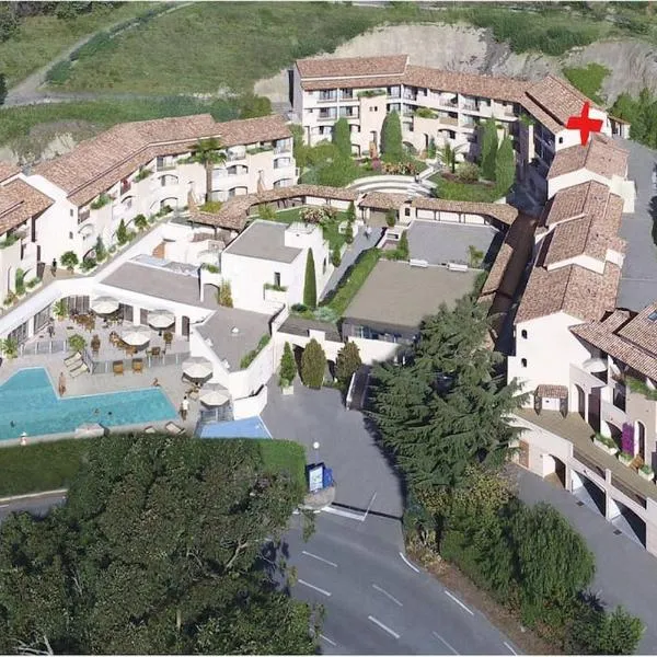 Coquet duplex en Résidence avec piscine, hotel v destinaci La Croix-Valmer