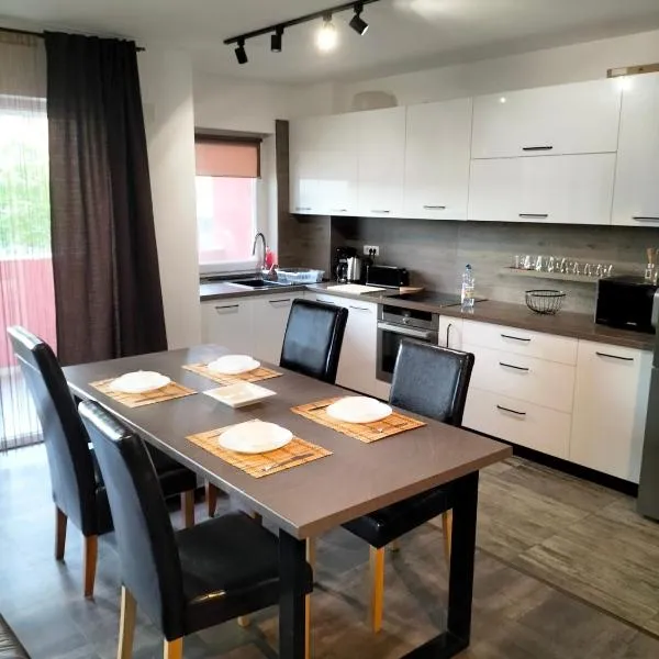 Lotus Central 2, hotell i Oradea