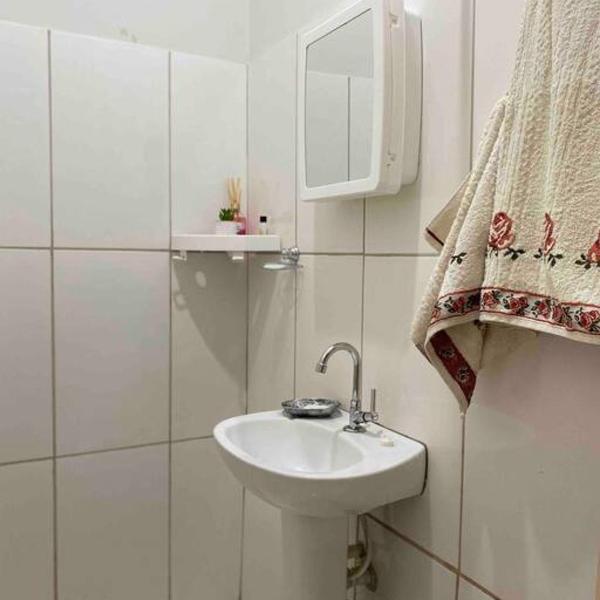 Kitnet Moderna, confortável , climatizada é linda 7A - Foto 3