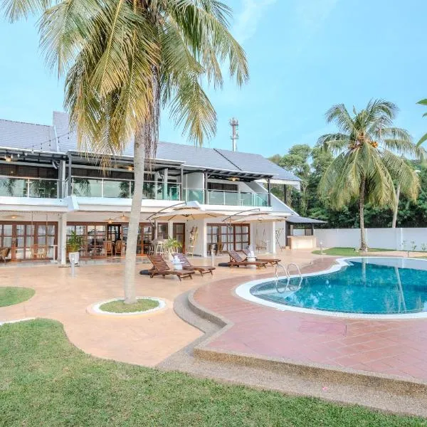 Suntai Villa, Beachfront Suites, hotel v destinaci Kampong Si Ginting