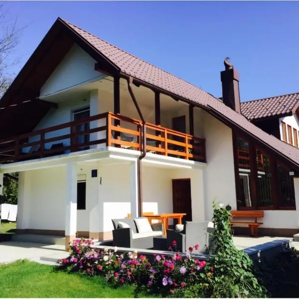 House Samardzic, hotel v destinaci Jezerce