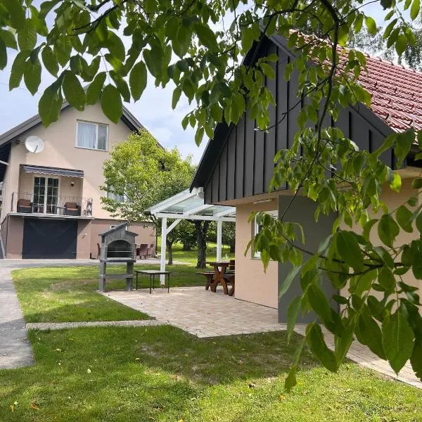 Ferienhaus Motorikpark, hotel in Gamlitz
