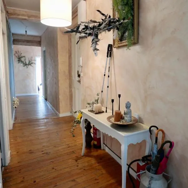 ThePlacetoBe B&B, hotel en Valladolid