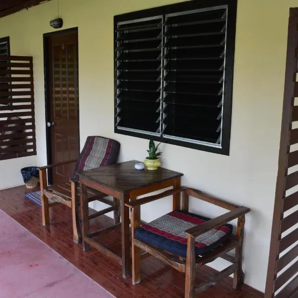 M&M Guesthouse, hotel v destinaci Ko Chang