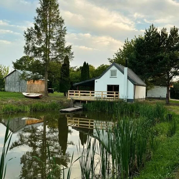 Domek Nad Stawem, hotel v destinaci Reszki