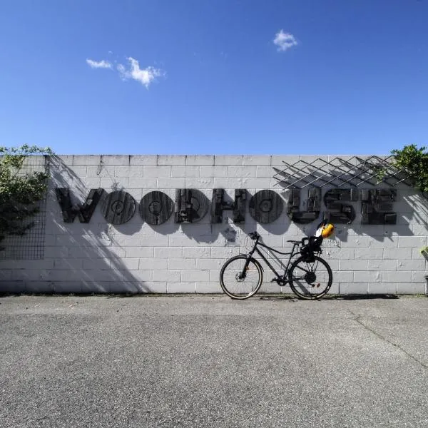 La Cordata Accommodation - Woodhouse Bike Hotel, hotel v destinácii Cinisello Balsamo