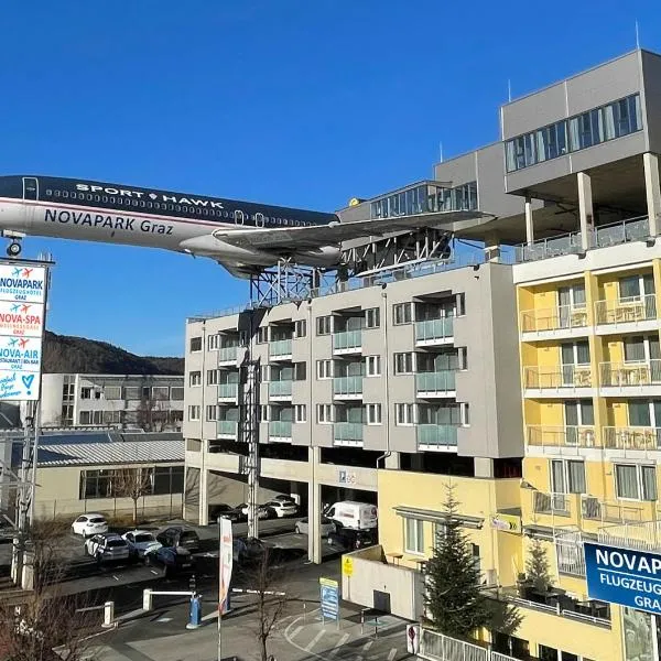 NOVAPARK Flugzeughotel Graz, Hotel in Graz