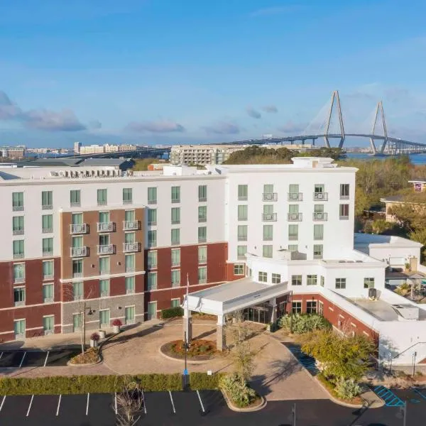 Hilton Garden Inn Charleston / Mt. Pleasant, hotel di Charleston