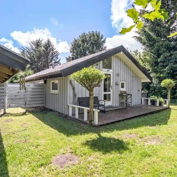 Beautiful Home In Herning With Wifi, hótel í Herning