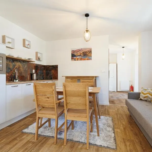 APARTMÁNY Sninský dvor, hotel Szinnán