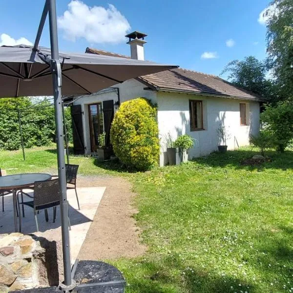 Gîte La Chaume, hotel di Perrigny-sur-Loire