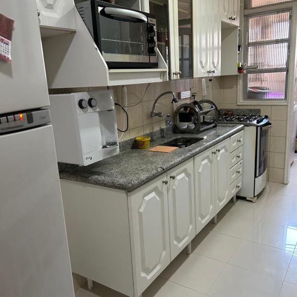 Apartamento de três quartos até seis pessoas localizado de frente para o Rock in Rio - Foto 4