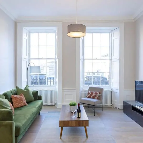 Dragon Suites - Edinburgh City Centre 1 Bed Apartment, hotell i Edinburgh