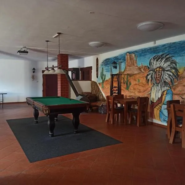 penzion U Kmotra – hotel w mieście Borovany