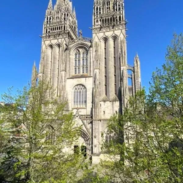 Dans les Airs – hotel w mieście Quimper
