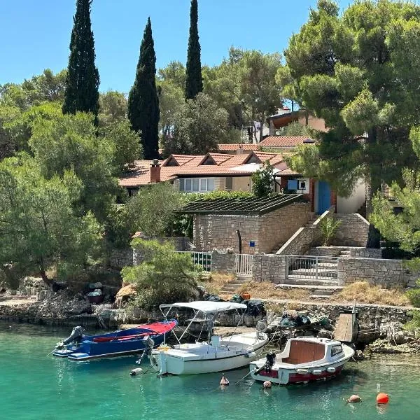 Apartment By the Sea, hotel in Milna