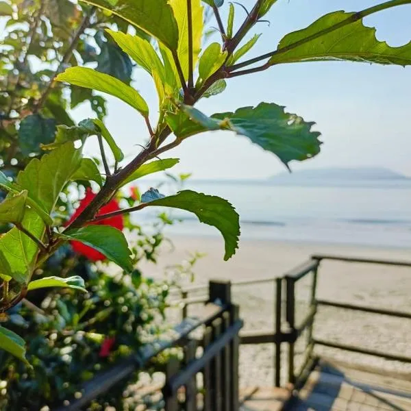 Pousada 4 Estações itapoa, hotel in Itapoa