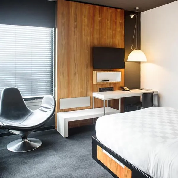 Hôtel Alt Quartier DIX30, hotel v destinaci Brossard