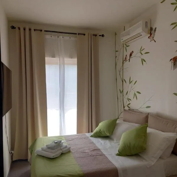 Carmina, hotel in Brolo
