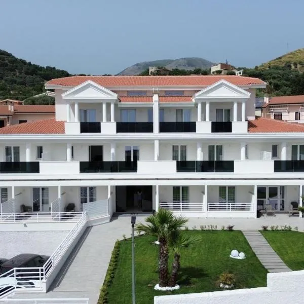 Hotel Diadema, hotel v destinácii Diamante