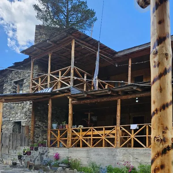 MURQVAMI Guesthouse, hotel in Adishi