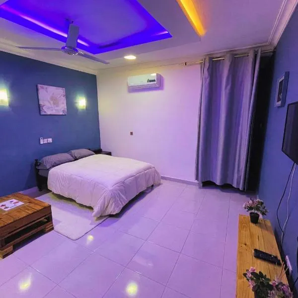Evame Studio Apartment, hotel v destinaci Lashibi