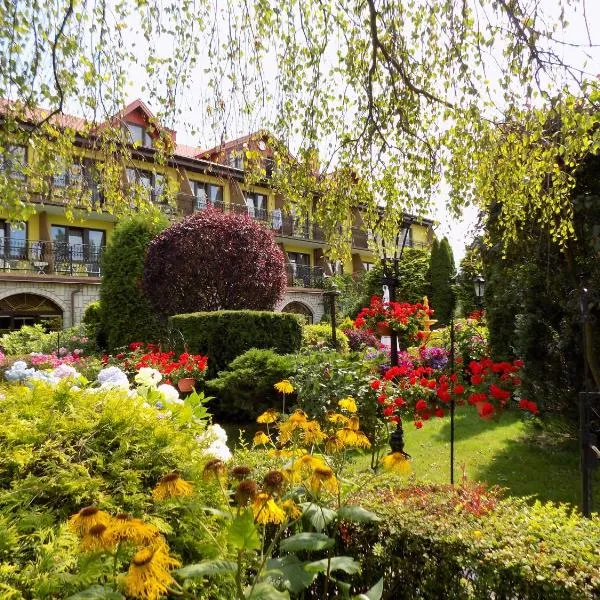 Pensjonat Angela, hotel v Łebe