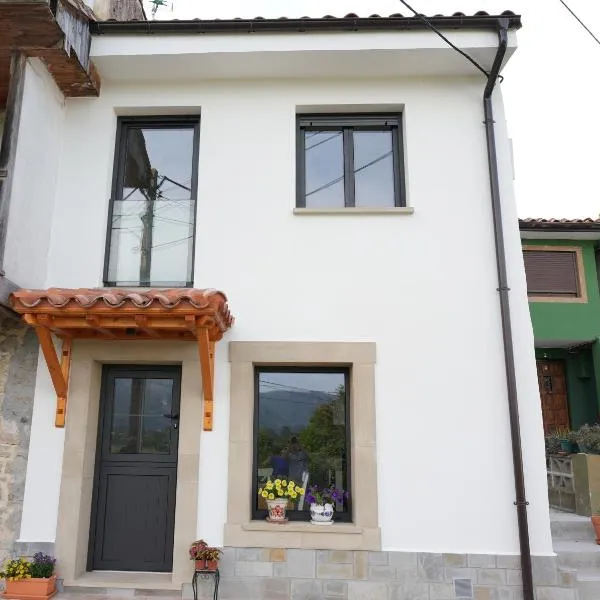 La casina de Tomás, hotel in Colunga